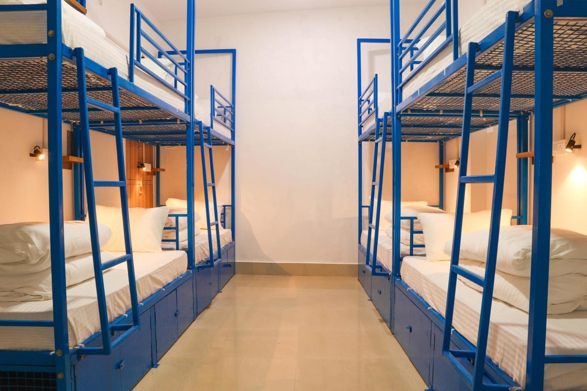 Live Free Hostel Варанаси Екстериор снимка