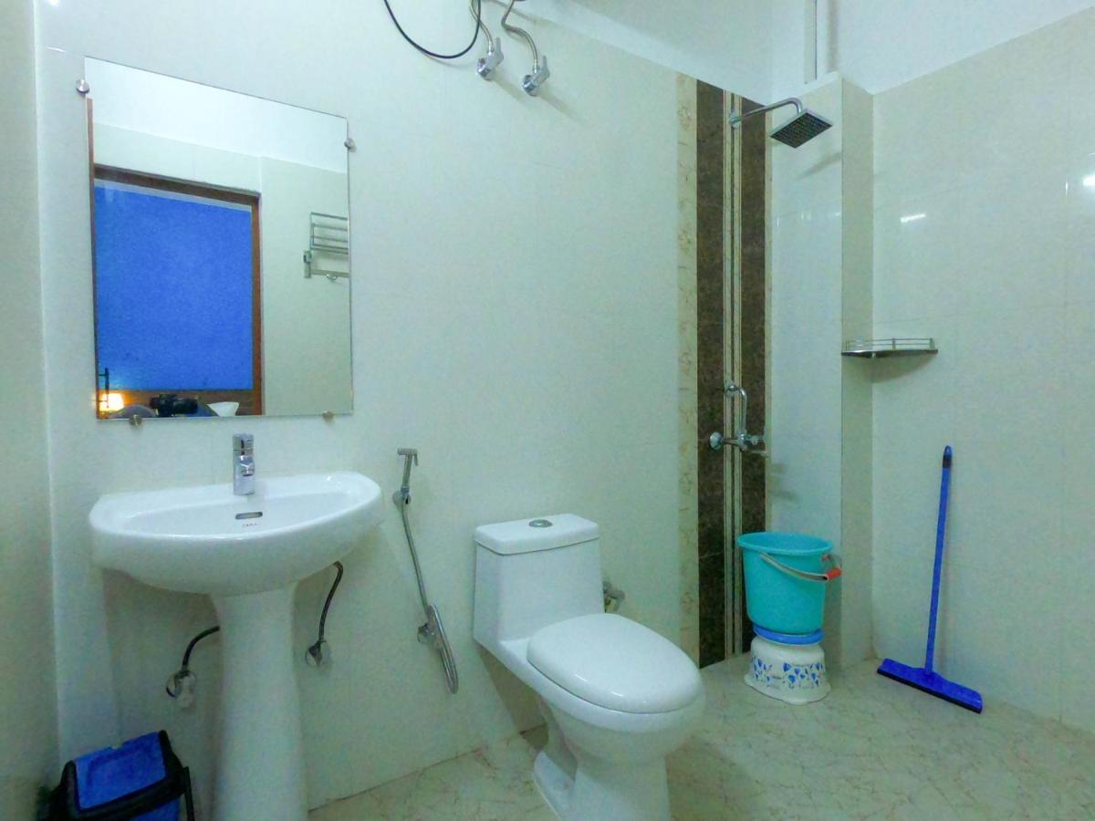 Live Free Hostel Варанаси Екстериор снимка